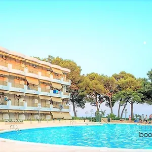 new-loft-internacional-climatizado-con-piscina-y-playa.top-hotels-tarragona.com/